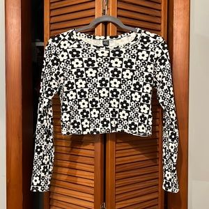 Crop Top by Wild Fable, size Large